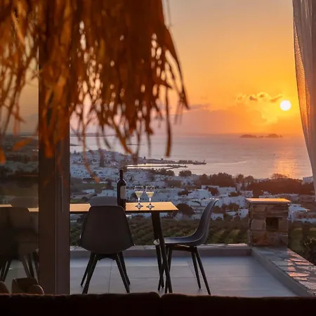Parosdise Luxury Suites מראה חיצוני תמונה